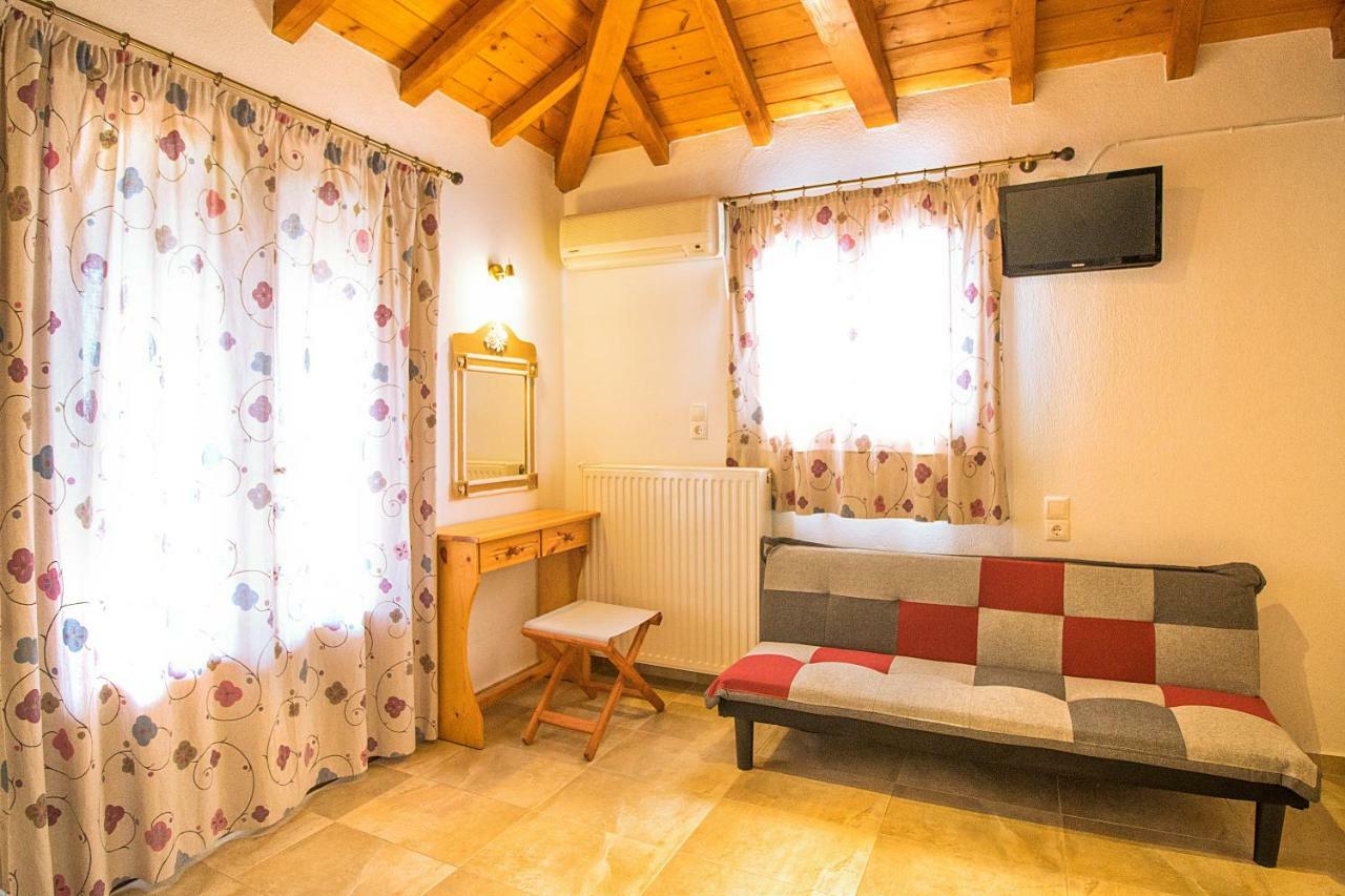Armamento Villa Moni Evaggelistrias Екстериор снимка