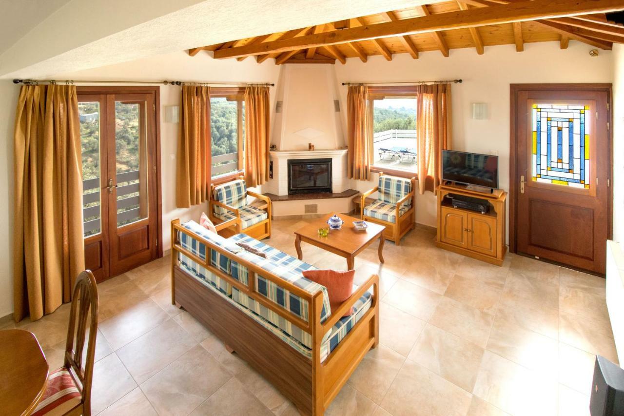 Armamento Villa Moni Evaggelistrias Екстериор снимка